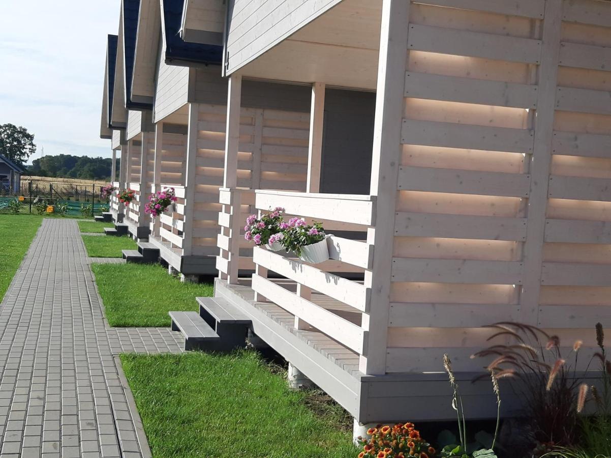 Domki Weekend Rusinowo  Esterno foto